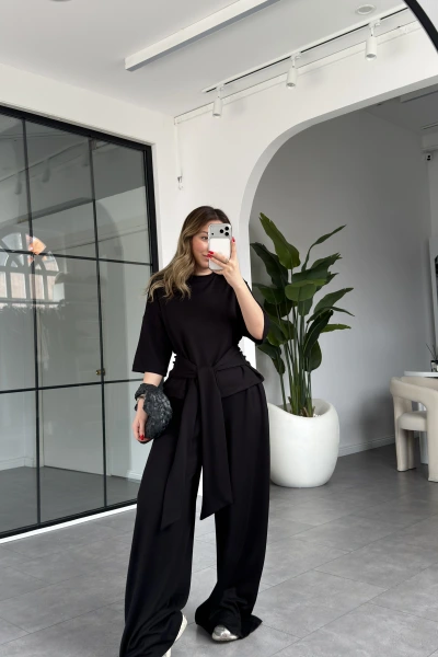 SİYAH KEMERLİ CROP TAKIM 4114