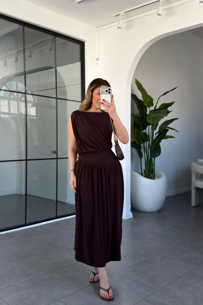 KAHVE BELDEN OTURTMALI ÖRME ELBİSE 37312