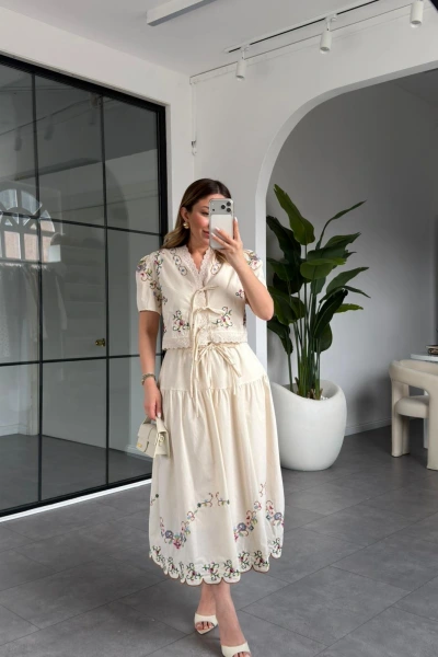 TAŞ NAKIŞLI CROP ETEK TAKIM 2609