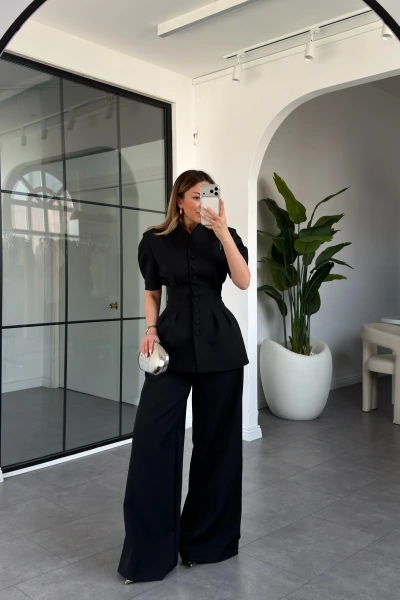 SİYAH BELDEN OTURTMALI PANTOLONLU TAKIM