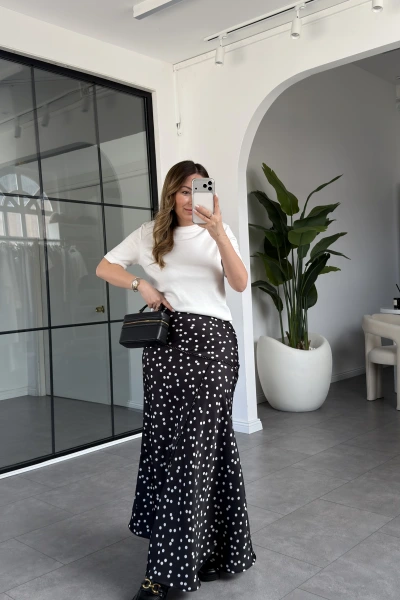 SİYAH EKRU PUANTİYELİ ETEK 8457