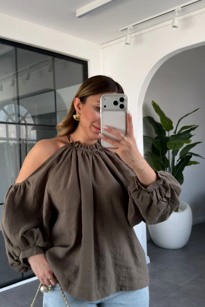 HAKİ OMUZ DETAYLI TENCEL BLUZ 3264