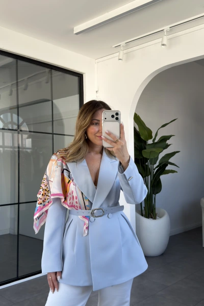 MAVİ ŞAL DETAYLI KEMERLİ CEKET 6337