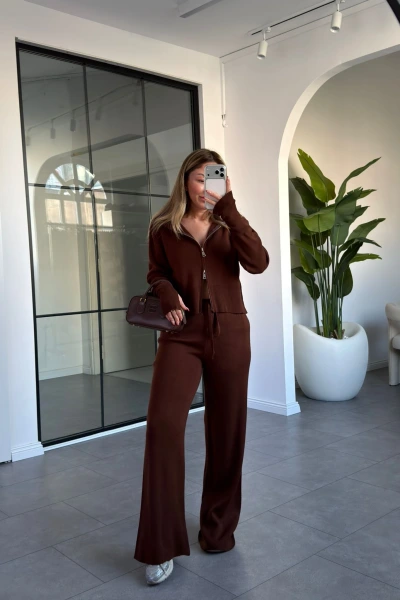 ACI KAHVE KAPÜŞONLU PARMAK GEÇİRMELİ TRİKO TAKIM