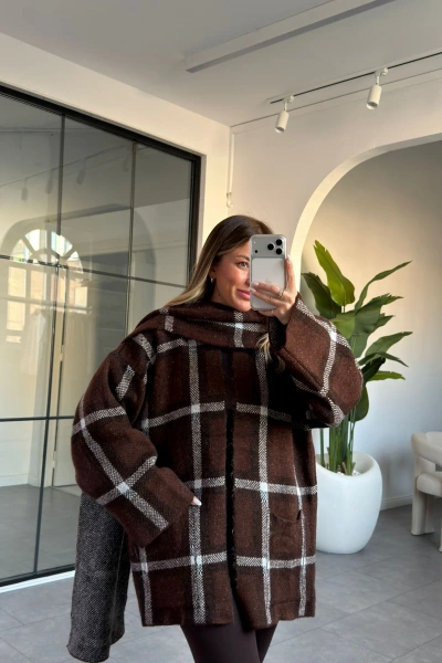 ACI KAHVE SABİT ATKILI TRİKO CEKET