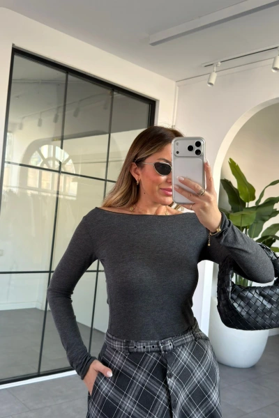 ANTRASİT KAYIK YAKA TRANSPARAN BLUZ