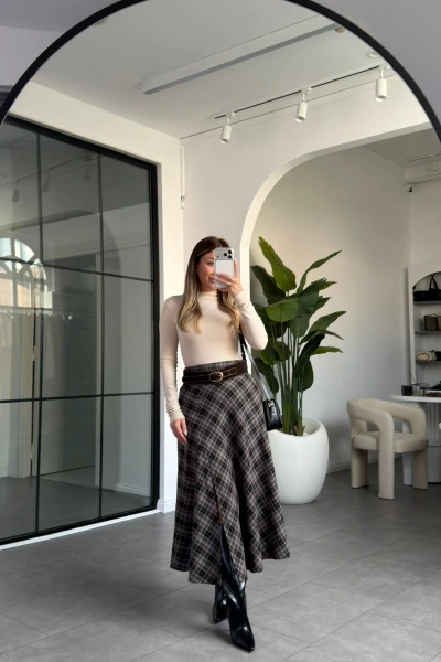 ANTRASİT MAVİ YIRTMAÇ DETAY KEMERLİ EKOSE ETEK