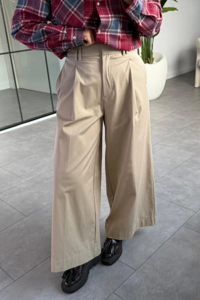 BEJ DİLVİN PİLİLİ GENİŞ PAÇA PANTOLON