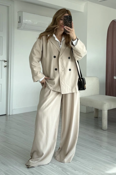 Bej Dört Düğmeli Ceket Palazzo Pantolon Takım