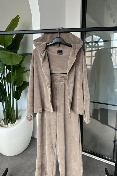 BEJ KADİFE ÜÇLÜ TAKIM