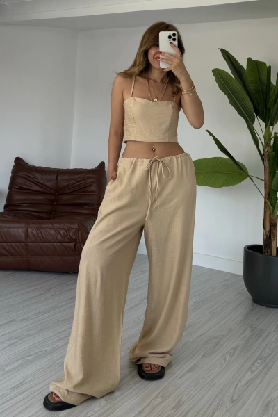 Bej Paraşüt Kumaş Crop Takım