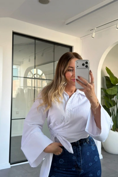 BEYAZ BAĞLAMA DETAY POPLİN GÖMLEK