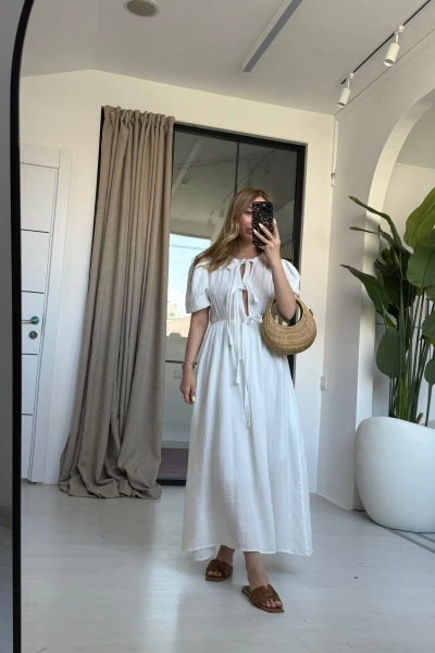 BEYAZ BALON KOL BAĞLAMALI ELBİSE