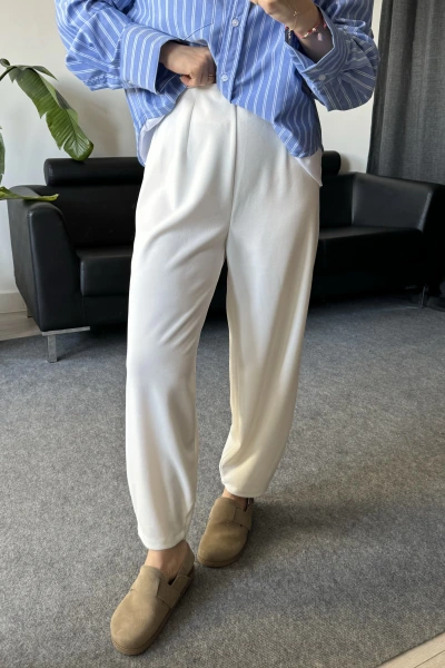 Beyaz Beli Lastıklı Şalvar Kesim Krep Pantolon