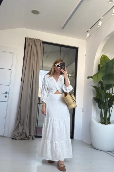 BEYAZ MÜSLİN DÜĞÜM DETAY ELBİSE