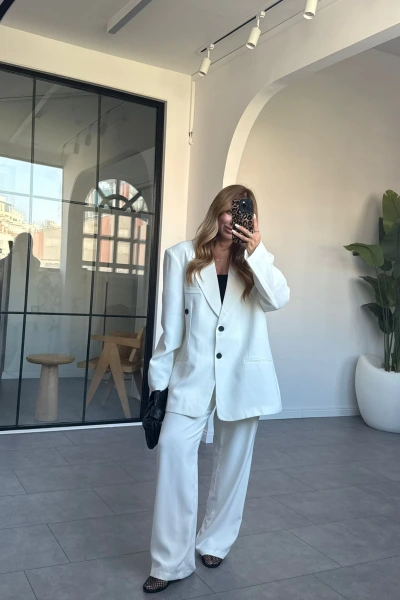 BEYAZ OVERSİZE BLAZER PANTOLON TAKIM