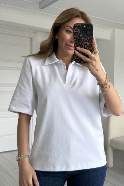 Beyaz Polo Yaka Vatkalı T-Shirt
