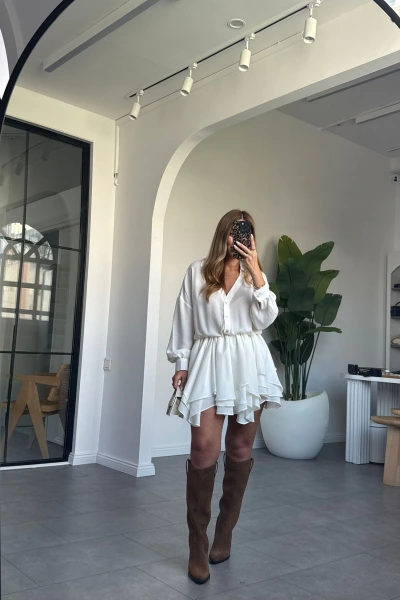 BEYAZ ŞİFON ASİMETRİK ETEK UÇLU ELBİSE