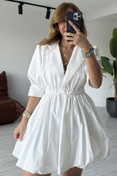 Beyaz Yarım Kol Balon Elbise