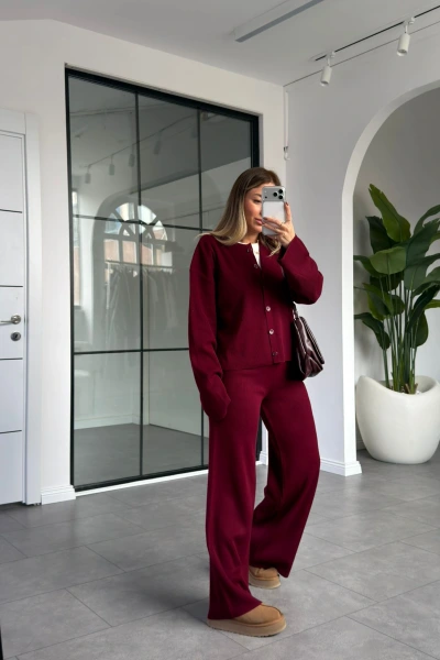 BORDO FİTİLLİ TRİKO TAKIM