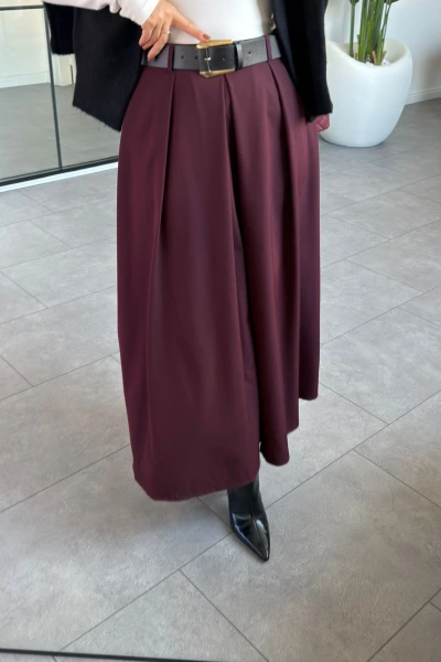 BORDO PİLİSELİ KEMERLİ ETEK