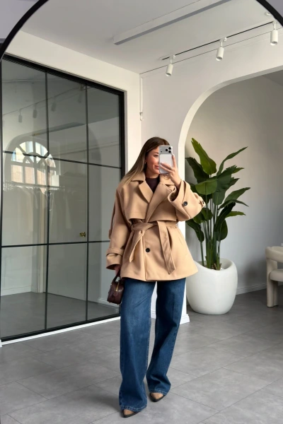 CAMEL DÜĞMELİ MANŞET DETAY KUŞAKLI KAŞE KABAN