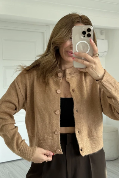 Camel Düğmeli Yumoş Hırka