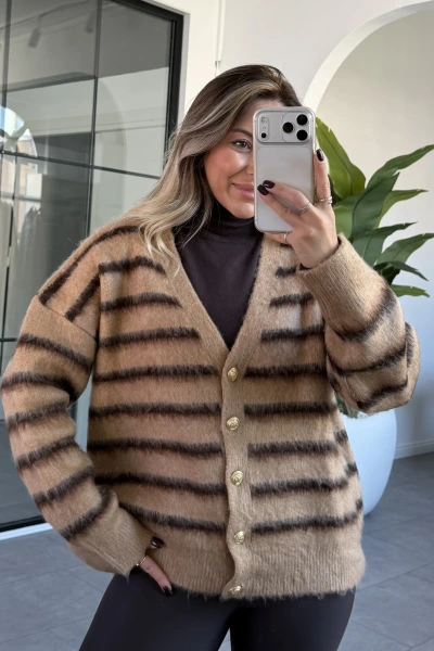 CAMEL KAHVE ÇİZGİLİ GOLD DÜĞMELİ HIRKA