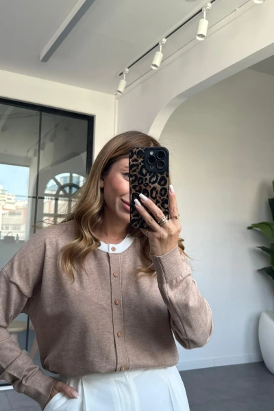 CAMEL YAKASI RENKLİ YUMOŞ HIRKA