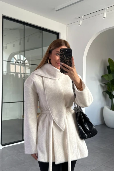 EKRU BELDEN OTURMALI ŞAL YAKA KAŞE CEKET