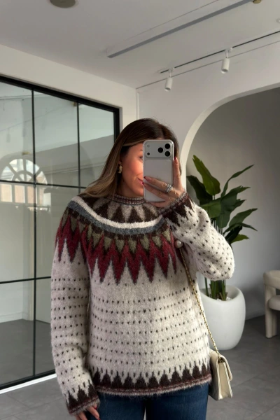 EKRU İSKANDİNAV DESEN KAZAK