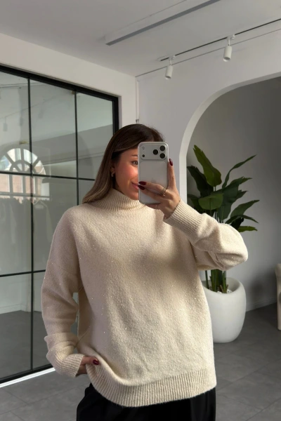 EKRU PUL DETAY KAZAK