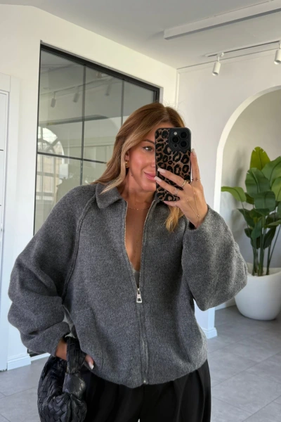 GRİ FERMUARLI HIRKA