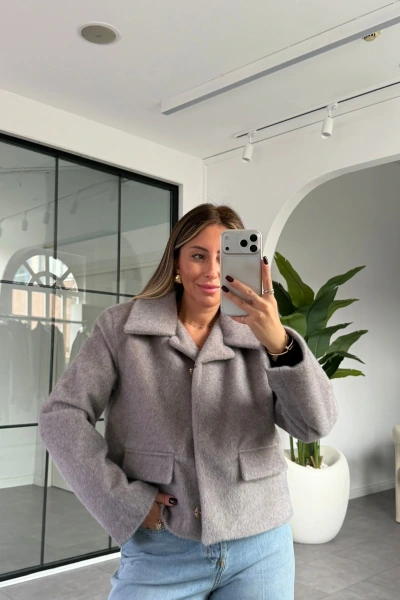 GRİ KISA KÜRK CEKET