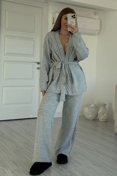 Gri Saç Örgülü Kuşaklı Takım