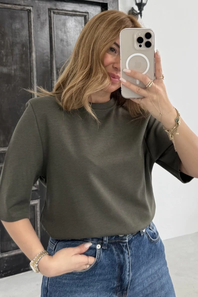 Haki Vatkalı Massimo Marka Model T-shirt