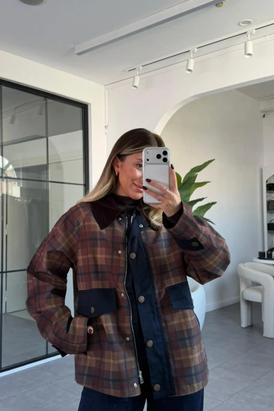 KADİFE YAKA EKOSE CEKET