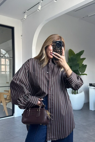 KAHVE ÇİZGİLİ OVERSİZE GÖMLEK