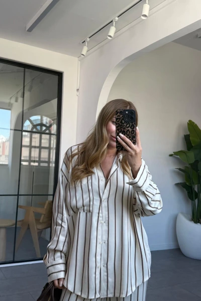 KAHVE ÇİZGİLİ SATEN TAKIM