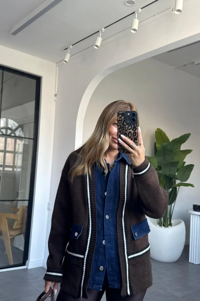 KAHVE DENİM DETAY HIRKA