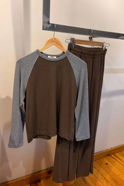 KAHVE GRİ BİSİKLET YAKA TAKIM