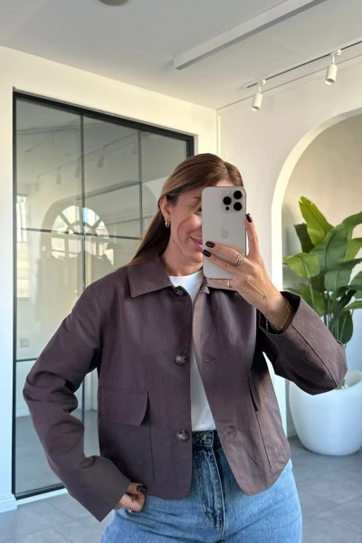 KAHVE KAPAK CEPLİ KISA CEKET