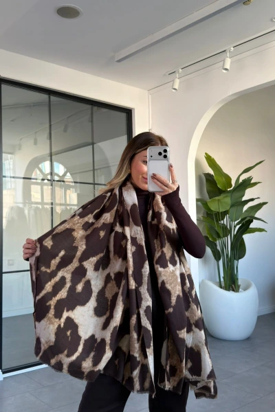 KAHVE YUMUŞACIK DOKULU LEOPAR ŞAL