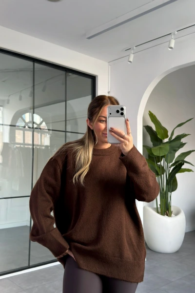 KAHVERENGİ BİSİKLET YAKA KAZAK