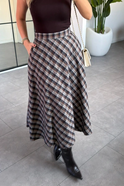 KAHVERENGİ EKOSE DESEN CEP DETAY ETEK