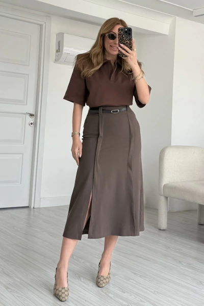 Kahverengi Kemerli Yırtmaçlı Etek