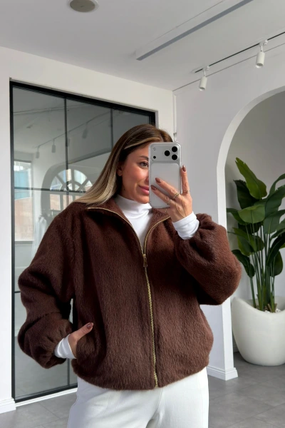 KAHVERENGİ TÜYLÜ KAŞE BOMBER CEKET