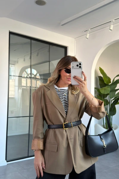 KARAMEL ÇİFT CEPLİ KRUVAZE YAKA CEKET