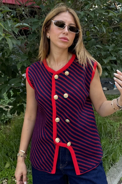 Kırmızı Çizgili Tasarım Triko Yelek