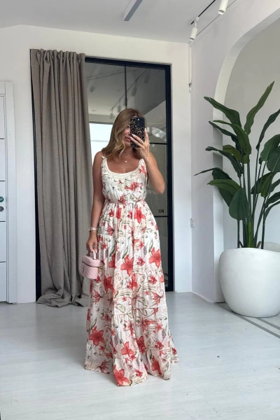 KIRMIZI DANTEL YAKA ASKILI ELBİSE